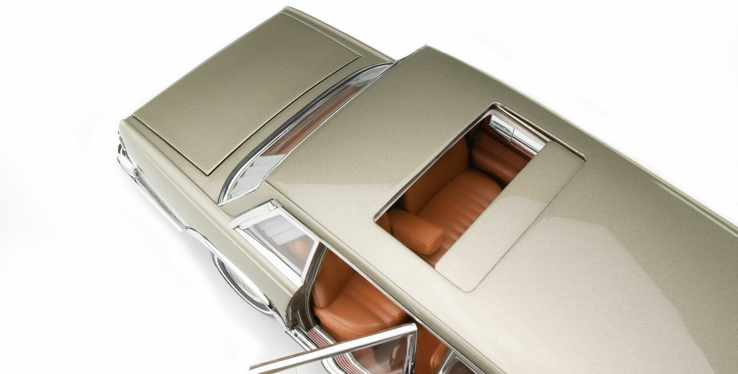 CMC M-204 Mercedes-Benz 600 Pullman W 100 Limousine w/ Sunroof, 1963-1981, 1:18