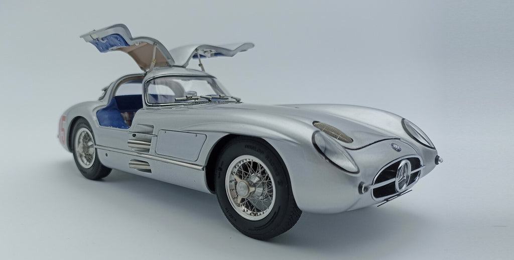 CMC M-244 Mercedes-Benz 300 SLR Coupe, GP 1955, 1:18