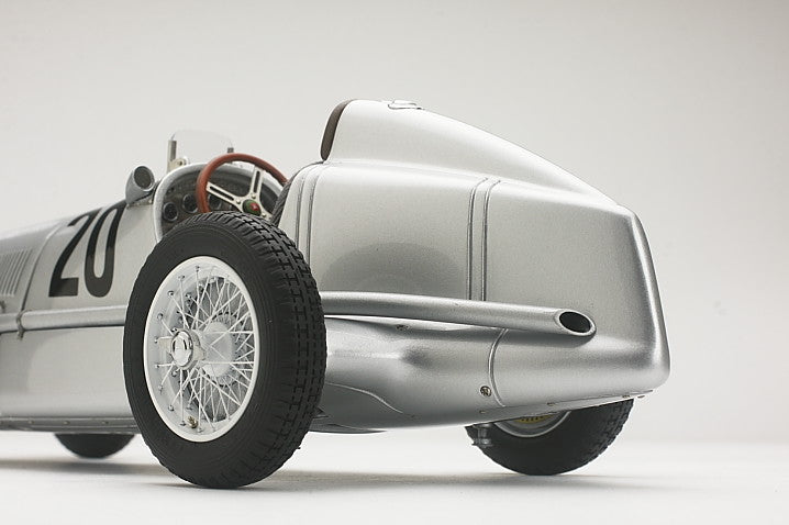 CMC M-103 Mercedes-Benz W25 #20, 1:18