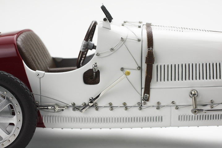 CMC M-100-003 Bugatti T35, 1924 Nation Colour Project - Poland, 1:18