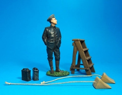 John Jenkins Designs GGC-08 German Mechanic & Airfield Accessory #2
