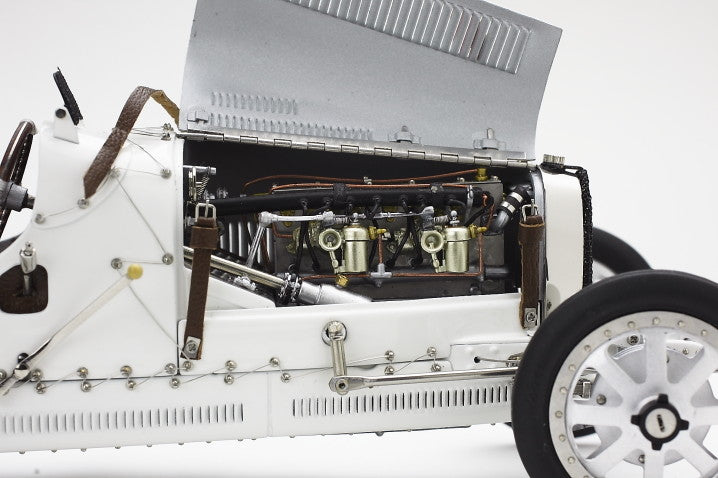 CMC M-100-003 Bugatti T35, 1924 Nation Colour Project - Poland, 1:18