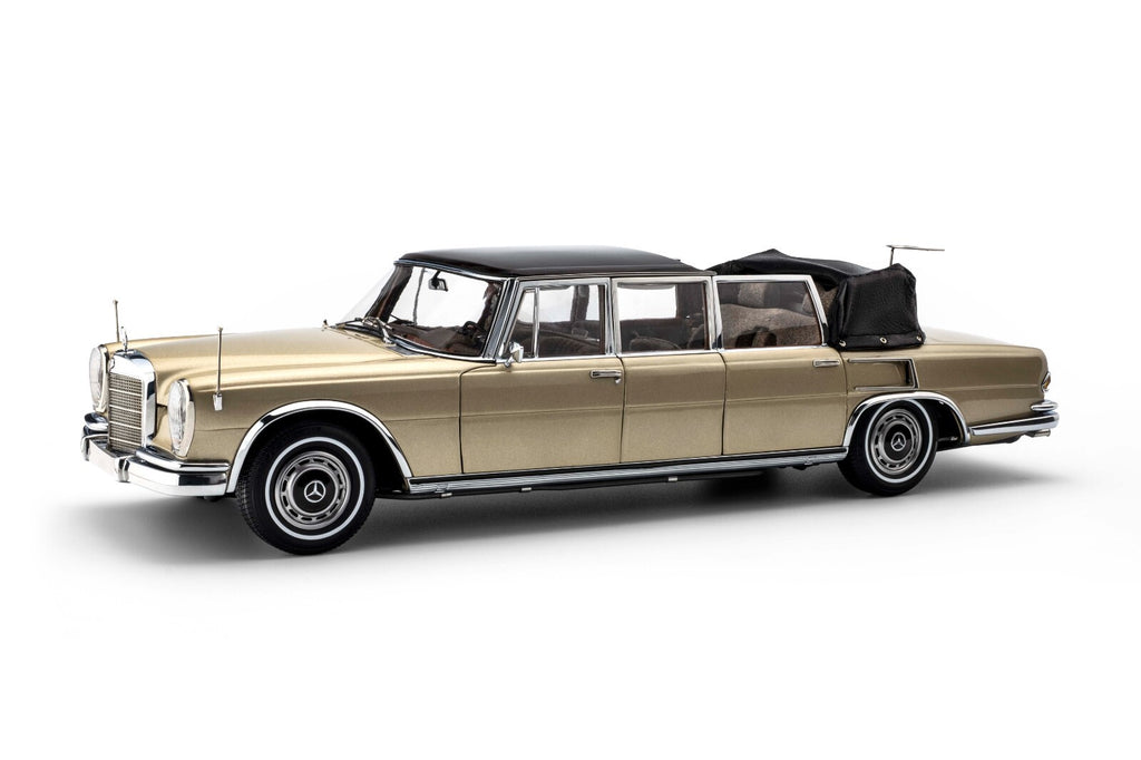 CMC M-217 Mercedes-Benz 600 Pullman Limousine Landaulet Two-tone, 1:18 LE 800