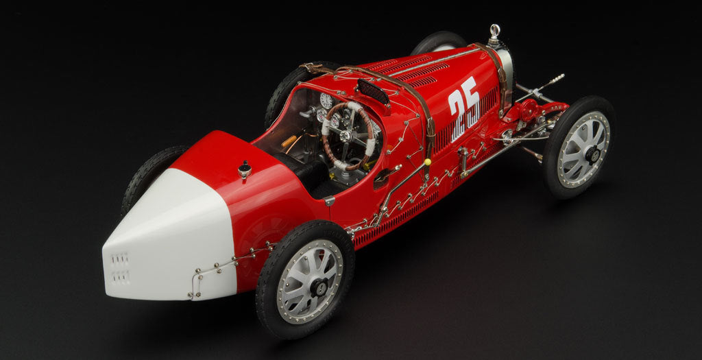 CMC M-100-009 Bugatti T35, 1924 Nation Colour Project Series - Portugal, 1:18