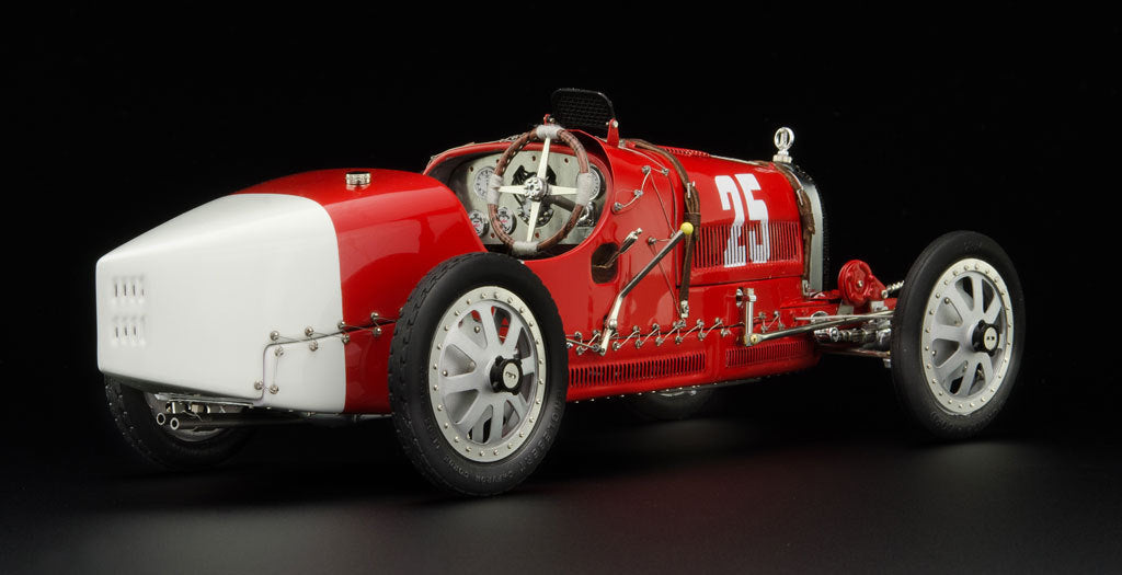 CMC M-100-009 Bugatti T35, 1924 Nation Colour Project Series - Portugal, 1:18