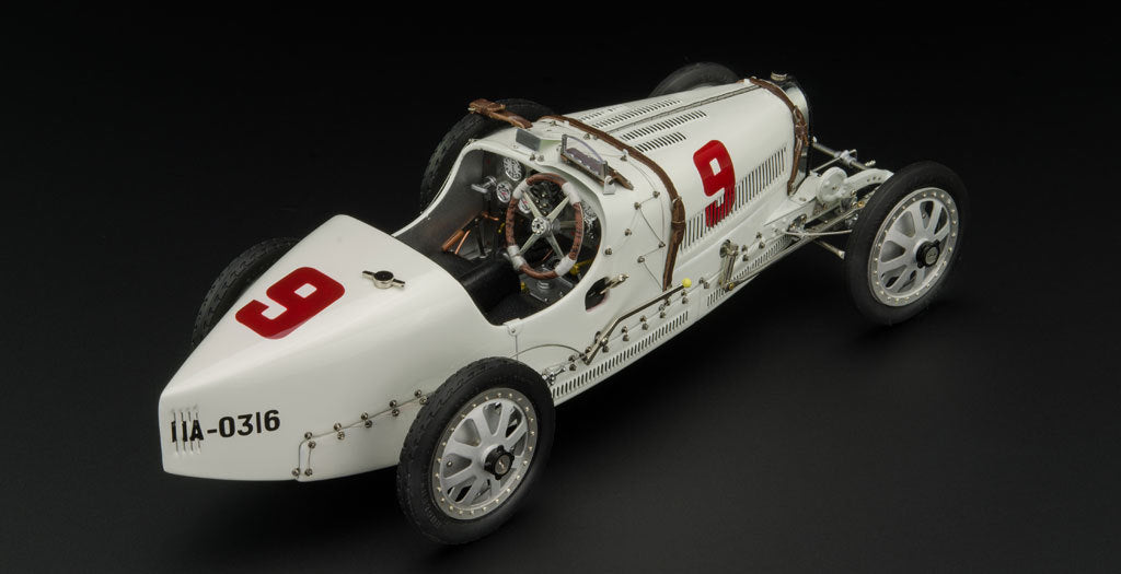CMC M-100-005 Bugatti T35, 1924 Nation Colour Project - Germany, 1:18