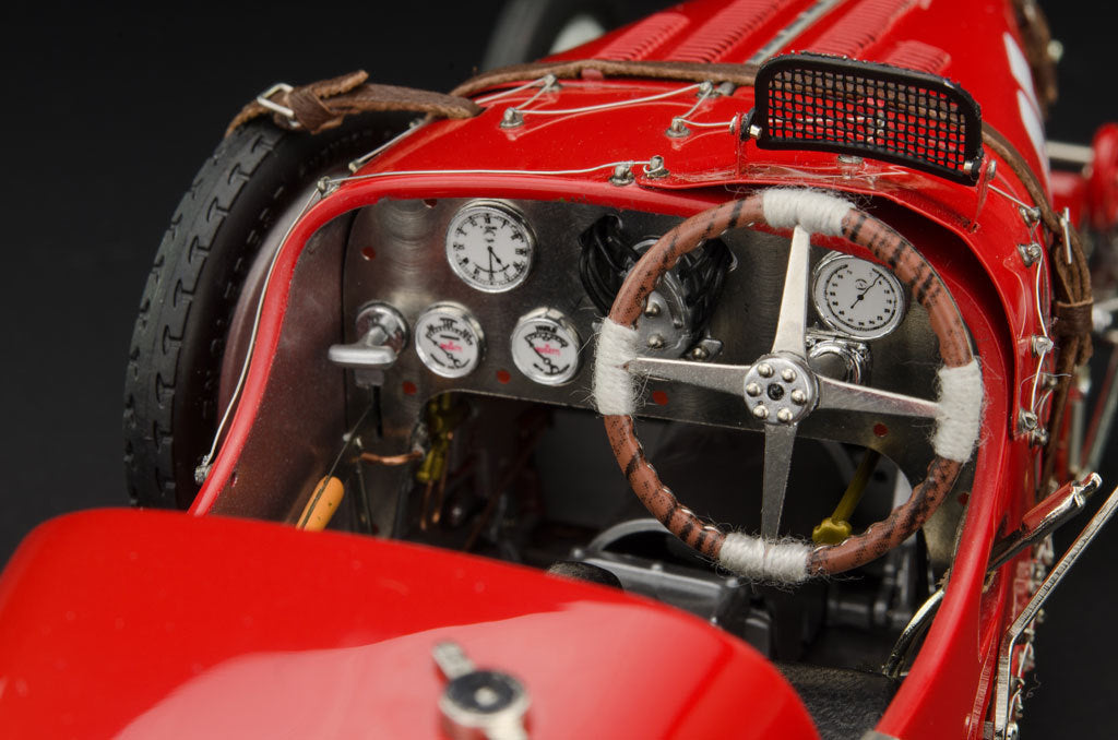 CMC M-100-009 Bugatti T35, 1924 Nation Colour Project Series - Portugal, 1:18