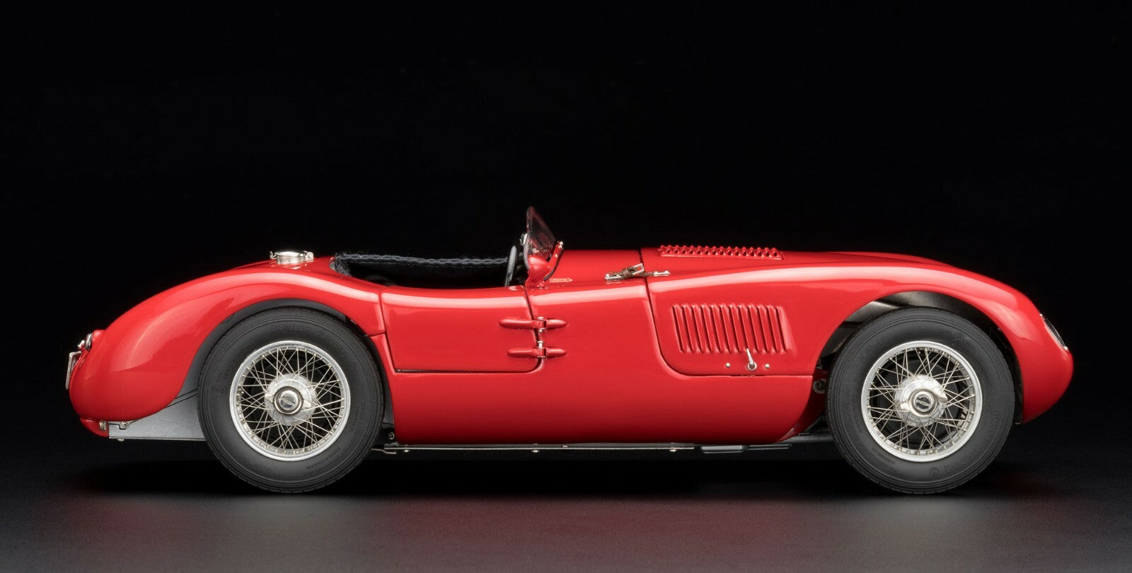 CMC M-193 Jaguar C-Type, 1952, XKC 023, 1:18, LE 1,000