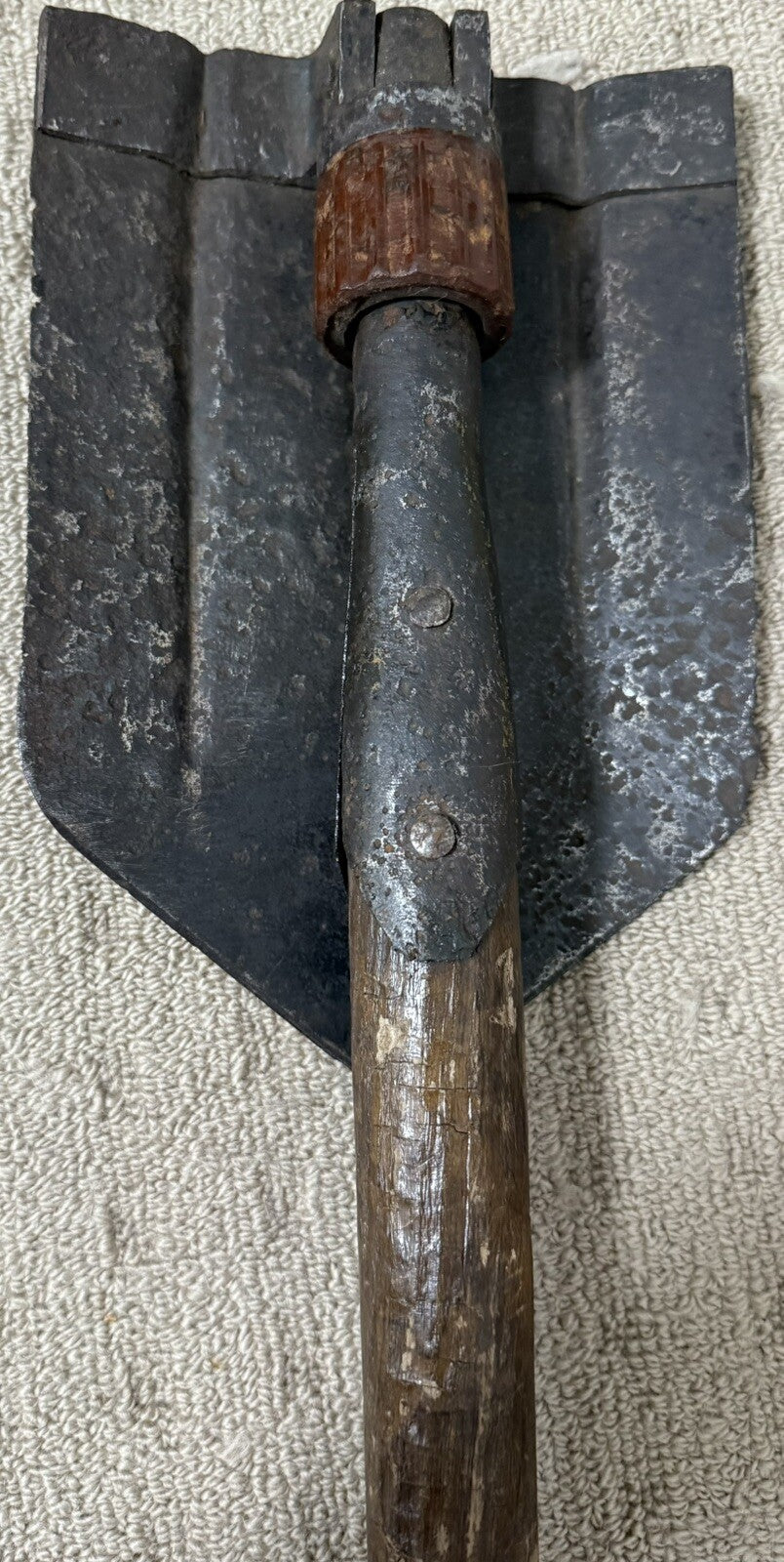 German WW2  Folding Shovel - Entrenching Tool - Original