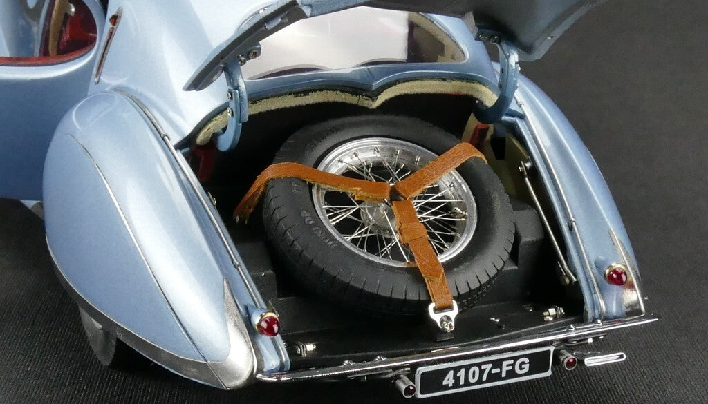 CMC A-018 Exhibition Showcase, Talbot-Lago Coupe T150 C-SS LE 500