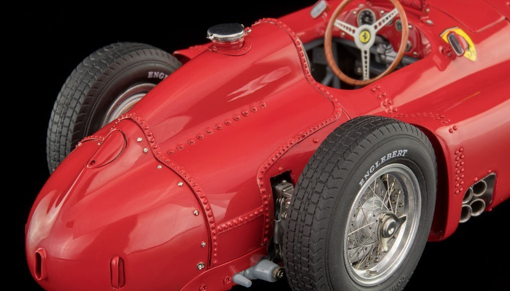 CMC M-180 Ferrari D50, 1956, 1:18