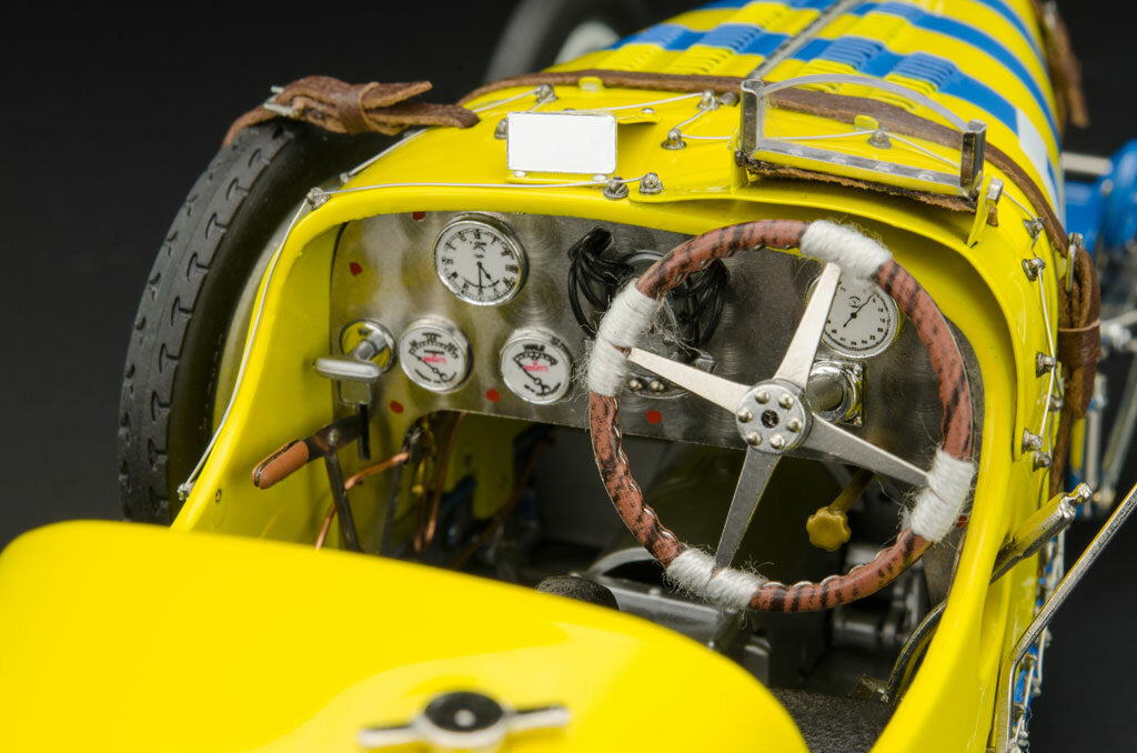 CMC M-100-011 Bugatti T35, 1924 Nation Colour Project Series - Sweden, 1:18