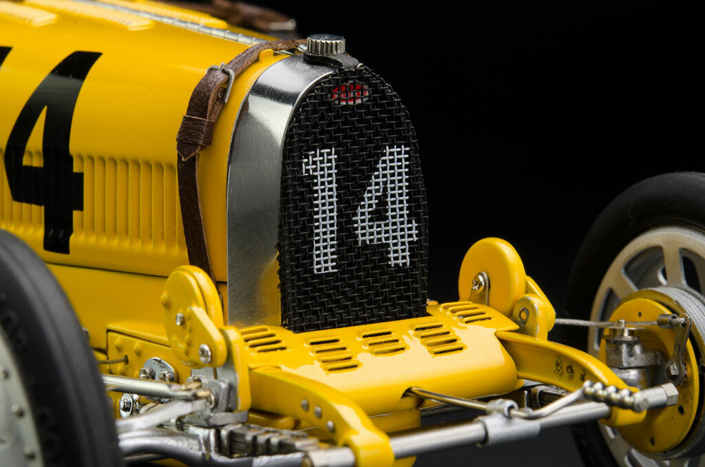 CMC M-100-008 Bugatti T35, 1924 Nation Colour Project - Belgium, 1:18