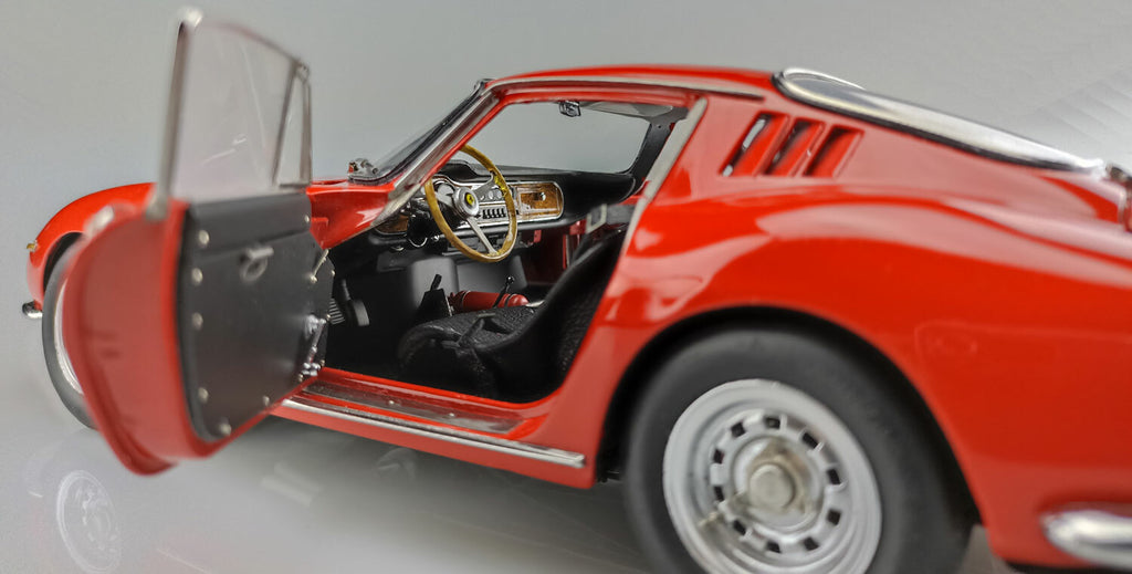 CMC M-210 Ferrari 275 GTB/C, 1966, Red, 1:18