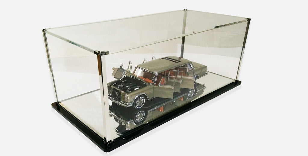 CMC A-011 Showcase for Race-Car-Transporter/Truck-models and Mercedes 600Pullman