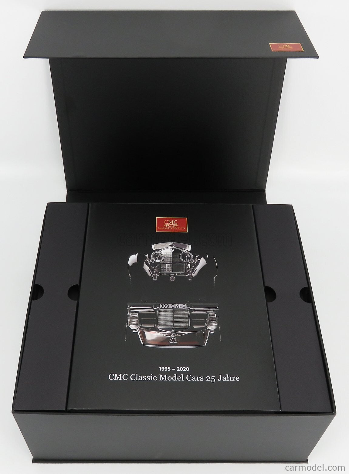 CMC S-017 Mercedes-Benz SSK Trossi 1932 “Black Prince” (Memorial Edition)  1:18