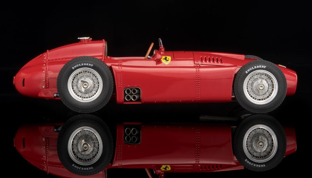 CMC M-180 Ferrari D50, 1956, 1:18